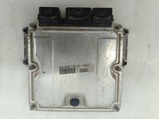 Centralina motore ecu usato  Sala Consilina