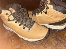 Columbia men newton for sale  El Paso