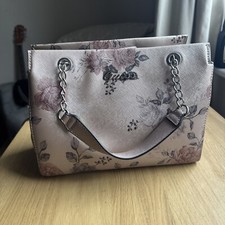Guess metallic blush for sale  FAREHAM