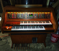 lowrey organs for sale lowrey organs for sale Big Spring