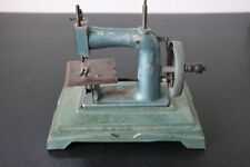 Ancienne petite machine d'occasion  France