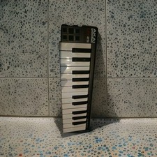 lpk25 akai keyboard usb for sale lpk25 akai keyboard usb for sale  Hammond