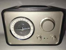 Receptor de rádio Crosley SOLO AM/FM CR3003A-BK preto som nítido meados do século 2015 comprar usado  Enviando para Brazil