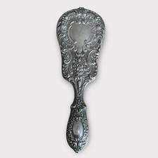 Escova de Cabelo Antiga Ornamentada Gorham Prata Esterlina Repousse Antiga comprar usado  Enviando para Brazil