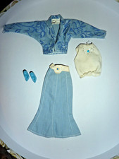 Barbie fashions jeans usato  Italia
