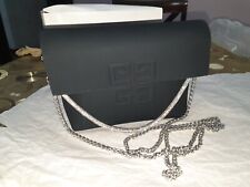 Givenchy borsa usato  Pomigliano d'Arco