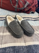 Usado, Chinelo masculino Koolaburra por Ugg tamanho 8 camurça cinza nunca usado, sem caixa. comprar usado  Enviando para Brazil