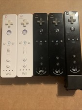 Lot wii remotes for sale  Santa Ana