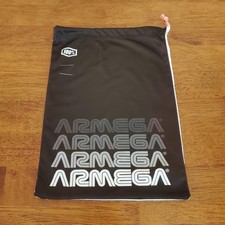 100 percent armega d'occasion  Expédié en Belgium