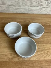 Set white ceramic for sale Set white ceramic for sale  OKEHAMPTON