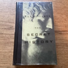 The Secret History by Donna Tartt **SIGNED FIRST EDITION** Exclnt comprar usado  Enviando para Brazil