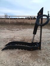 Universal hydraulic thumb for sale  Meeker