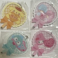 Chaveiro de acrílico personalizado Sanrio comprar usado Chaveiro de acrílico personalizado Sanrio comprar usado  Enviando para Brazil