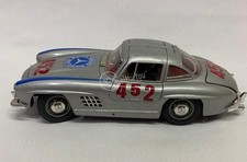 Modellino bburago mercedes usato  Castellazzo Bormida