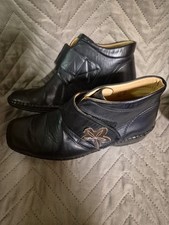 Cushion walk ladies for sale  BLACKPOOL