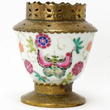 Lâmpada chinesa antiga de porcelana policromada e latão ópio por volta do século XIX comprar usado  Enviando para Brazil
