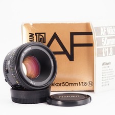 Nikon nikkor 1.8 d'occasion  Paris XV