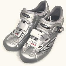 SERFAS Hombres Zapatos de Ciclismo Compuesto de Carbono Piloto Plateado Bicicleta de Carreras de Carretera EE. UU. 11 segunda mano  Embacar hacia Argentina