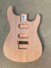 Corpo chitarra mogano usato  Spedire a Italy