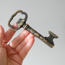 Vintage key bottle for sale Vintage key bottle for sale  WESTBURY