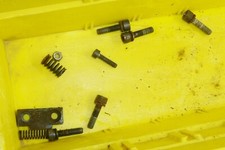 Sears Craftsman 351-18309 Clavadora Acabado Brad Sin Aceite Muelles Sujetadores Tornillos segunda mano  Embacar hacia Mexico