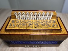 Antico organetto tedesco usato  Trieste