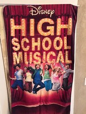 Toalha de praia musical Disney’s High School Disney- Etiquetas Disneylândia comprar usado  Enviando para Brazil