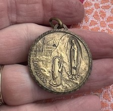 French medal virgin d'occasion French medal virgin d'occasion  Villeneuve-d'Ascq-