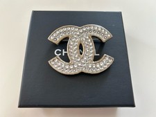 Spilla chanel usato  Spedire a Italy