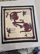 Cachecol vintage celta com estampa irlandesa Livro de Kells Irlanda — Com Dragões! comprar usado  Enviando para Brazil