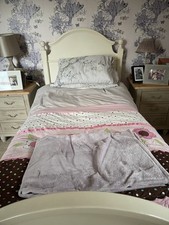 Beautiful girls single for sale  STOURBRIDGE