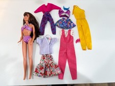1995 Barbie Sparkle Beach Teresa Boneca e Seis Roupas Sapatos #13654 Vintage comprar usado  Enviando para Brazil