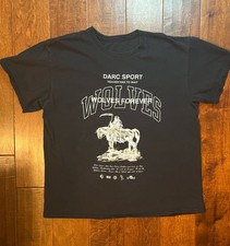 Camiseta gráfica Darc Sport US Sportswear streetwear tamanho M/L Heaven tem que esperar comprar usado Camiseta gráfica Darc Sport US Sportswear streetwear tamanho M/L Heaven tem que esperar comprar usado  Enviando para Brazil