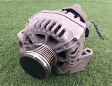 Alternatore motore carica usato  Sinopoli