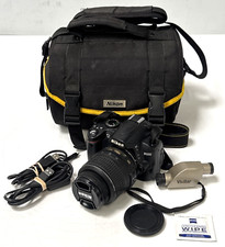 Câmera Nikon D3000 35mm com Lente de Zoom AF-S DX Nikkor 18-55mm - Peças e Reparo comprar usado  Enviando para Brazil