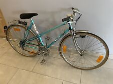 Vélo ancien femme d'occasion  Nouvion-sur-Meuse