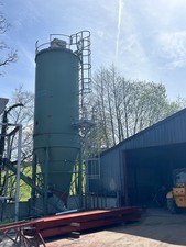 Cement silo 40 for sale  BUILTH WELLS