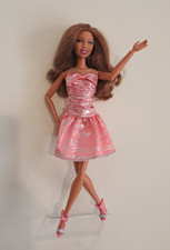 2009 outfit barbie usato  Caltagirone