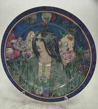 Decorative plate featuring for sale  RUGBY