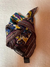 Foulard missoni marrone usato  Catania