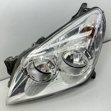 Faro anteriore sinistro usato  Italia