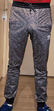 Pantalon adidas gris d'occasion  La-Plaine-Saint-Denis