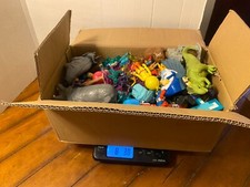 Pounds randon plastic for sale  San Luis