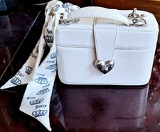 Usado, Rara Bolsa Vintage Branca Juicy Couture Pillbox, Medalhão de Coração, Cachecol Suculento, Com Bolsa comprar usado  Enviando para Brazil