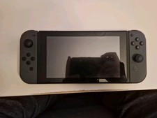 Nintendo switch console d'occasion Nintendo switch console d'occasion  Paris XIX