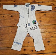 Conjunto de Calças Crash Kimono Feminino F2 Short Branco Gi BJJ Top & Bottom Jiu-jitsu Usado  comprar usado  Enviando para Brazil