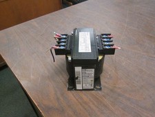 Transformador Square D 9070T300D1 0,3KVA Pri: 240/480V Sec: 120V Usado comprar usado  Enviando para Brazil