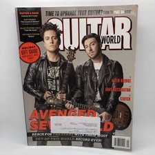 Usado, GUITAR WORLD - JANUARY 2017 - AVENGED SEVENFOLD Cover - Govan, Cult, Distrurbed comprar usado  Enviando para Brazil