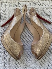 Christian louboutin tacco usato  Spedire a Italy
