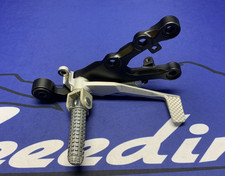 Conjunto traseiro direito Yamaha (preto) YZF-R6 2012-2024 OEM 2C0-27443-10-00 comprar usado  Enviando para Brazil